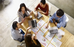 Grow Your Business: The B2B Guide to LinkedIn Marketing Agency